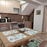 Apartment Elena