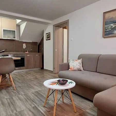 Elena Apartament